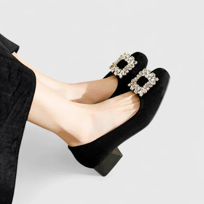 Valeria | Elegantne Cipele s Ukrasnom Kopčom