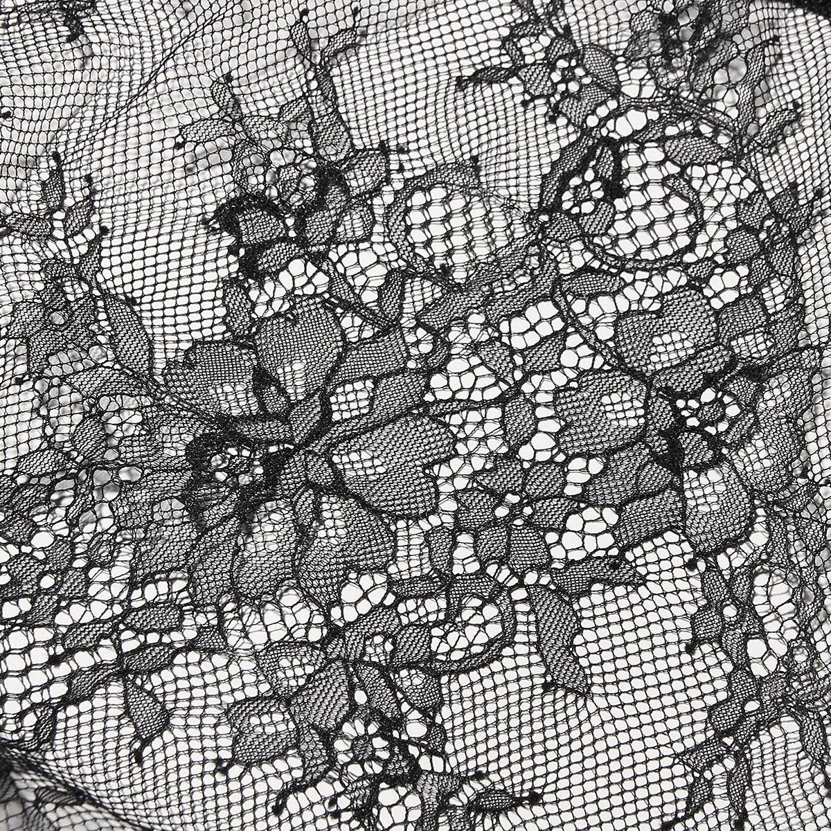 Ema | Crna Čipkasta Haljina Elegancije