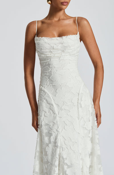 Danijela | Romantična Čipkasta Haljina